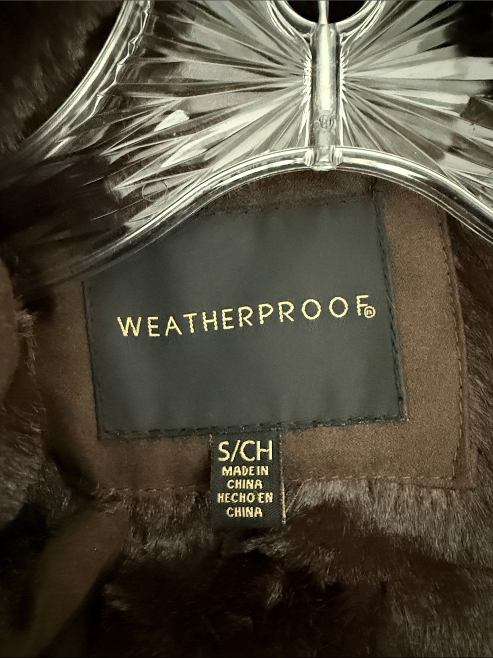 Weatherproof Quilted Navy Blue Faux-Fur Lined Vest - Picture 3 of 3